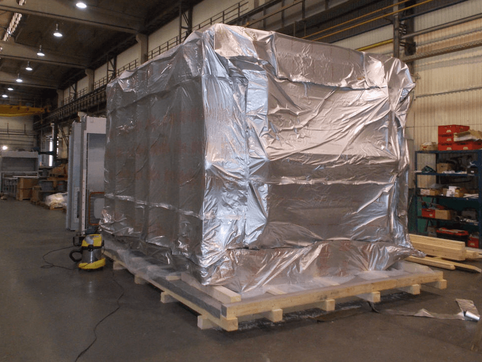 Вакуумная упаковка груза в Москве