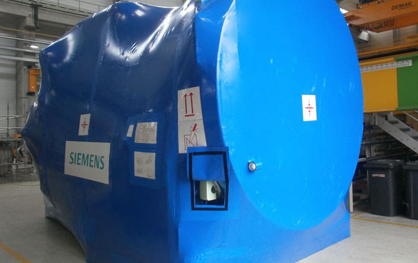 Термоусадочная упаковка груза в Москве